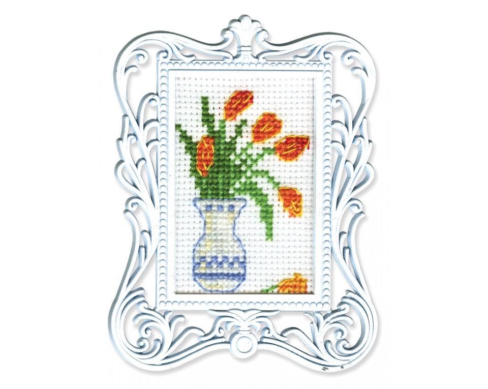 RTO Counted Cross Stitch Kit Framed Miniature – Vase of Flowers
